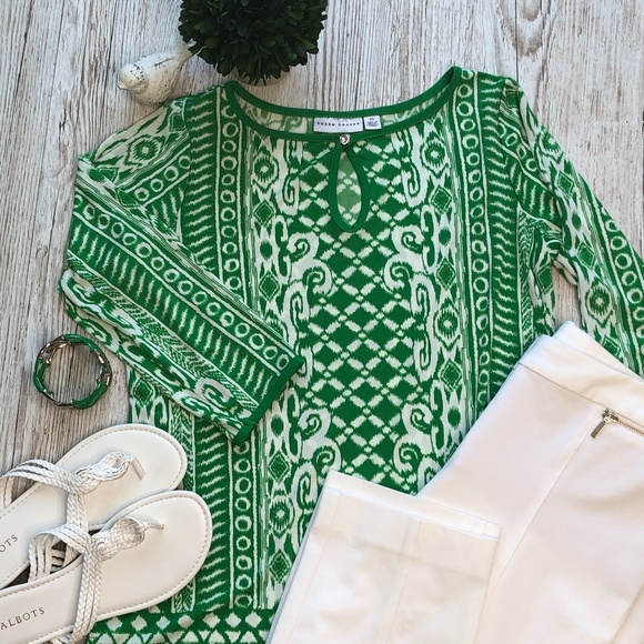 Susan Graver Tops - Susan Graver Green & White Tunic with Key Hole